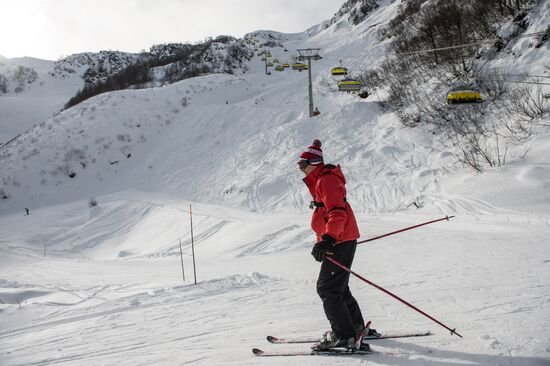 Открытие горнолыжного сезона на курорте "Роза Хутор"