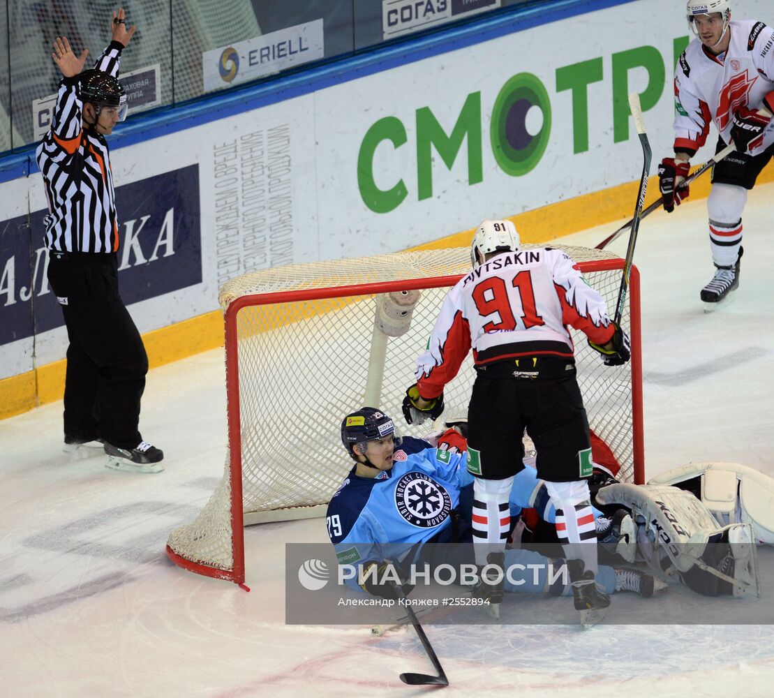 Хоккей. КХЛ. Матч "Сибирь" - "Авангард"