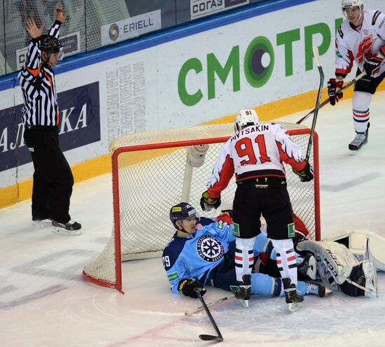 Хоккей. КХЛ. Матч "Сибирь" - "Авангард"