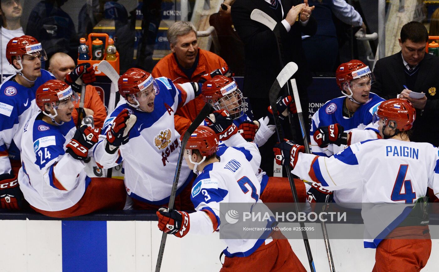 Хоккей. Молодежный ЧМ. Матч Канада - Россия