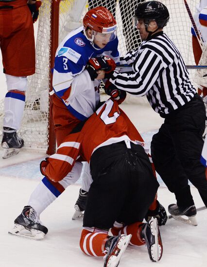 Хоккей. Молодежный ЧМ. Матч Канада - Россия