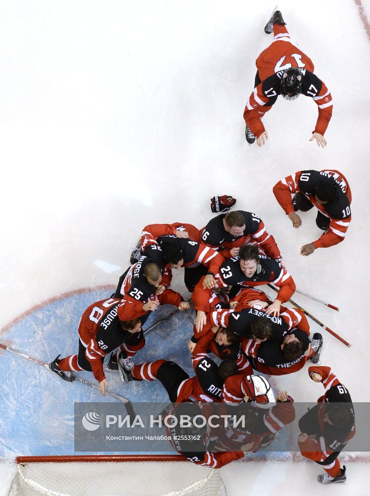 Хоккей. Молодежный ЧМ. Матч Канада - Россия