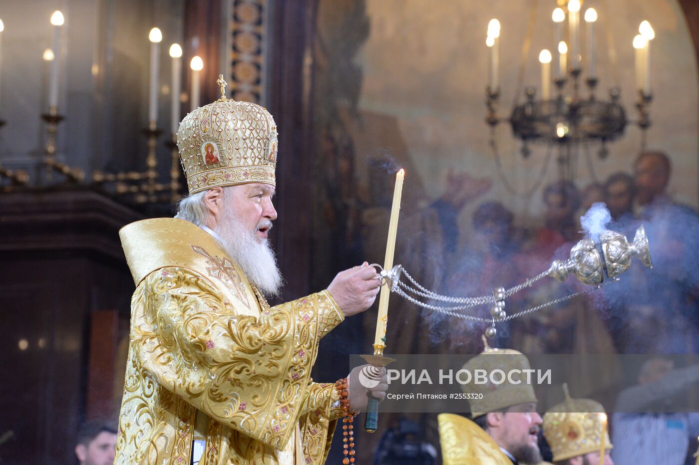 Рождественское богослужение в храме Христа Спасителя