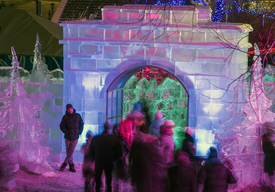 Ледовый городок "Беловодье" в Омске