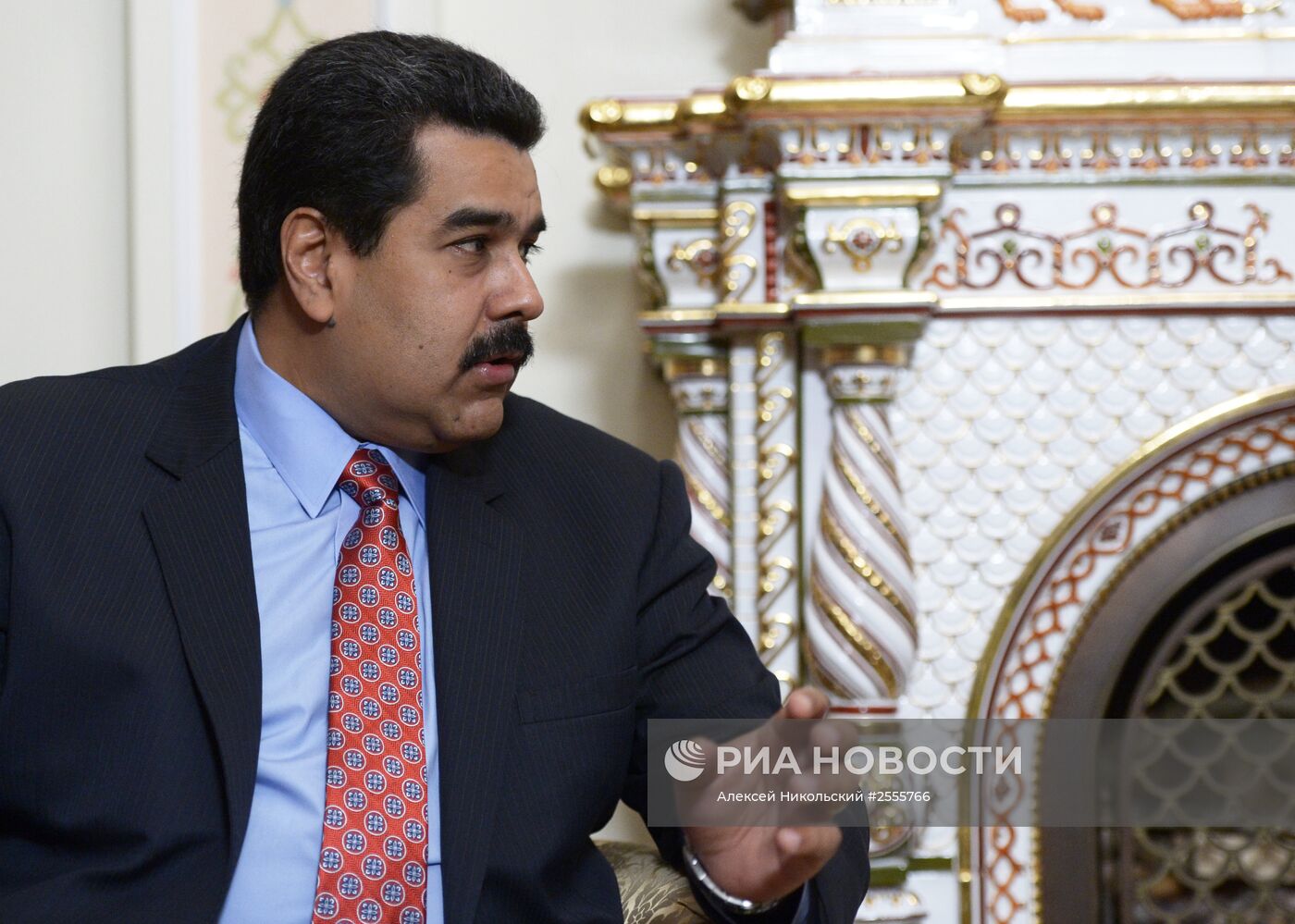 Президент РФ В.Путин встретился с президентом Венесуэлы Н.Мадуро