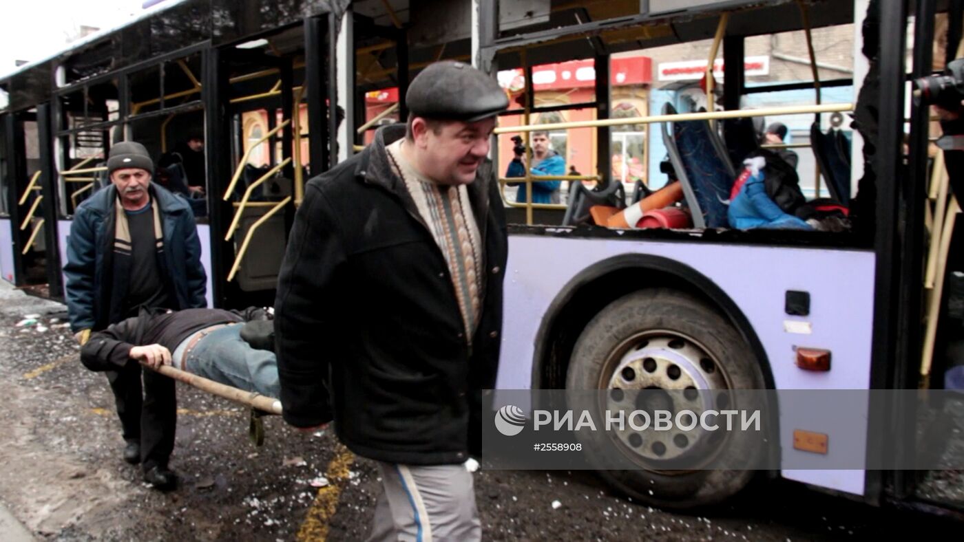 Обстрел остановки в Донецке