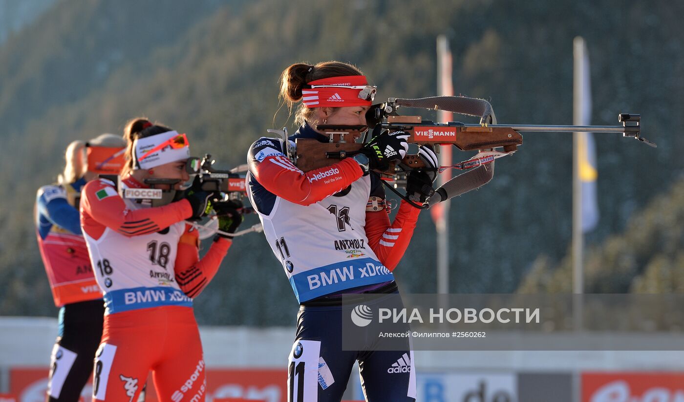 Биатлон. VI этап Кубка мира. Женщины. Гонка преследования