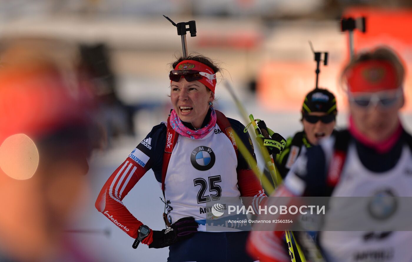 Биатлон. VI этап Кубка мира. Женщины. Гонка преследования