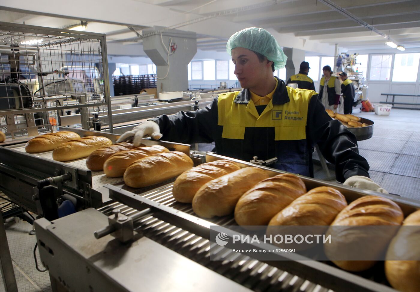 Производство хлебобулочных изделий на хлебозаводе "Экспохлеб"
