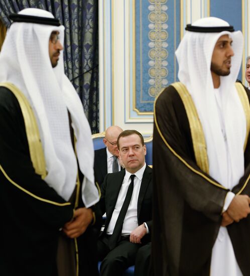 Премьер-министр РФ Дмитрий Медведев принял участие в траурной церемонии в связи с кончиной короля Саудовской Аравии
