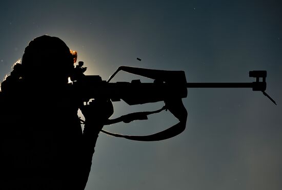 Биатлон. VI этап Кубка мира. Женщины. Эстафета