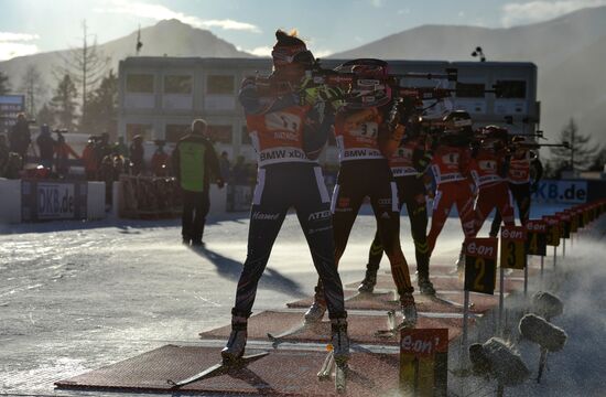 Биатлон. VI этап Кубка мира. Женщины. Эстафета