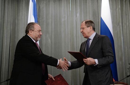 Встреча глав МИД РФ и Израиля С. Лаврова с А.Либерманом