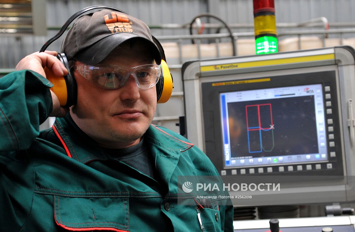 Новочеркасский электровозостроительный завод