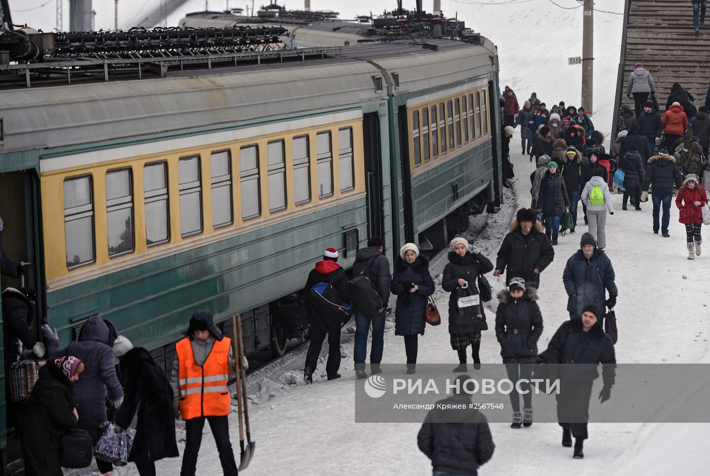 Возобновление движения пригородных поездов в регионах России