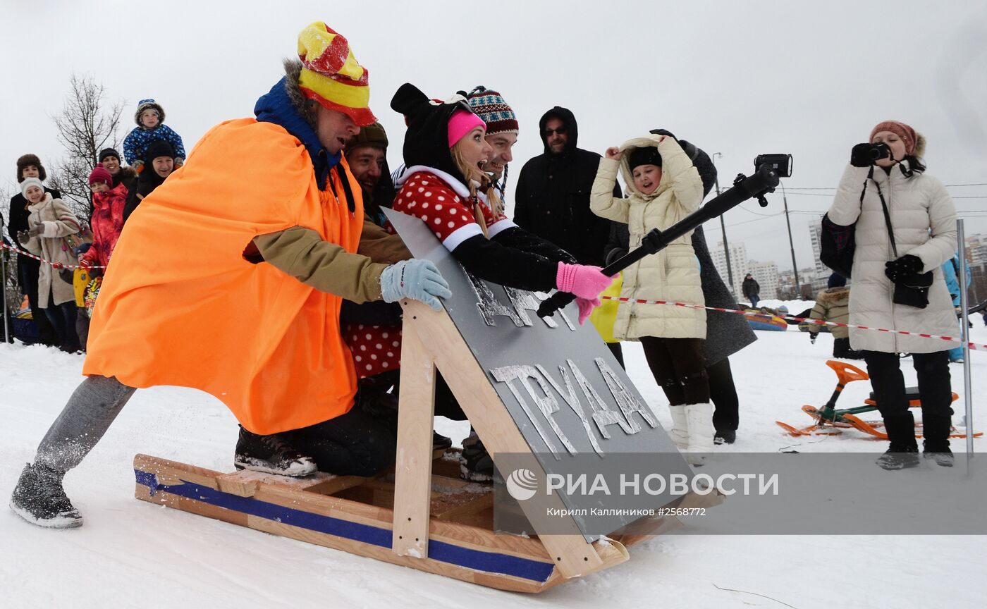 Фестиваль оригинальных саней "Winter SaniDay-2015" в Москве