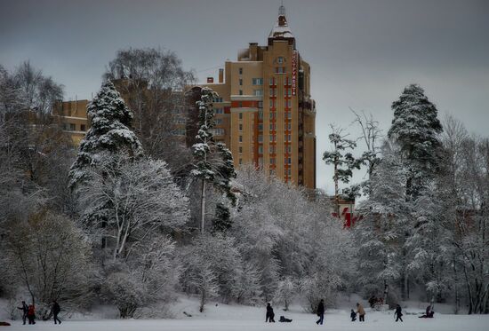 Зимний отдых горожан в Санкт-Петербурге