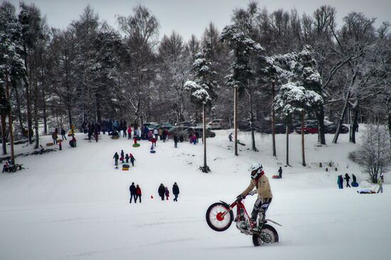 Зимний отдых горожан в Санкт-Петербурге