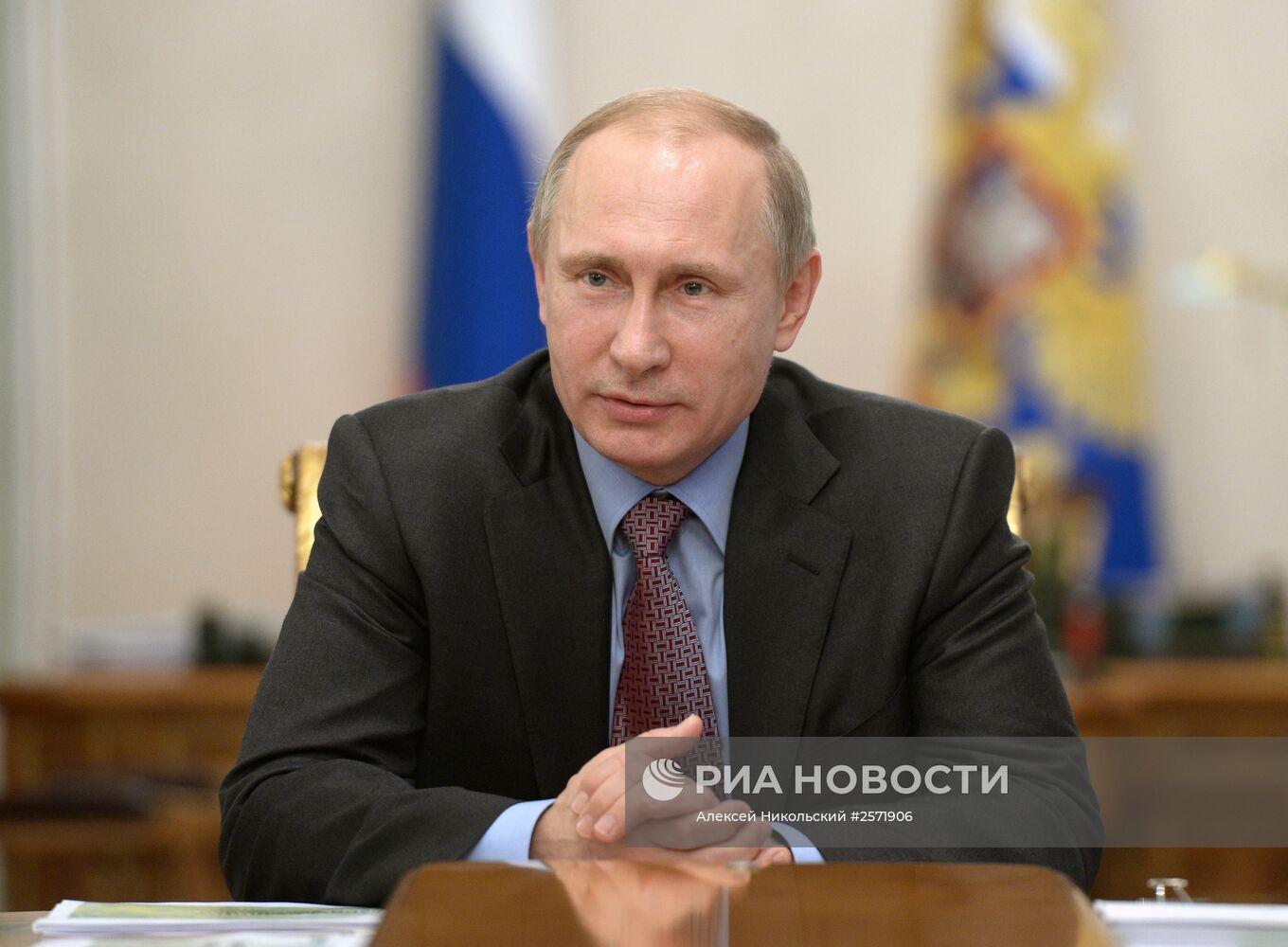 Президент РФ В.Путин провел встречу с экспертами в области экономики