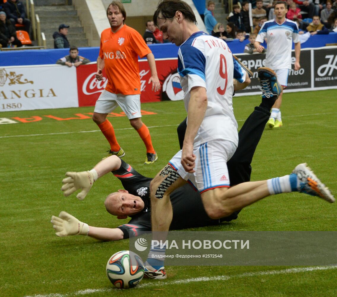 Футбол. "Кубок легенд -2015". Первый день
