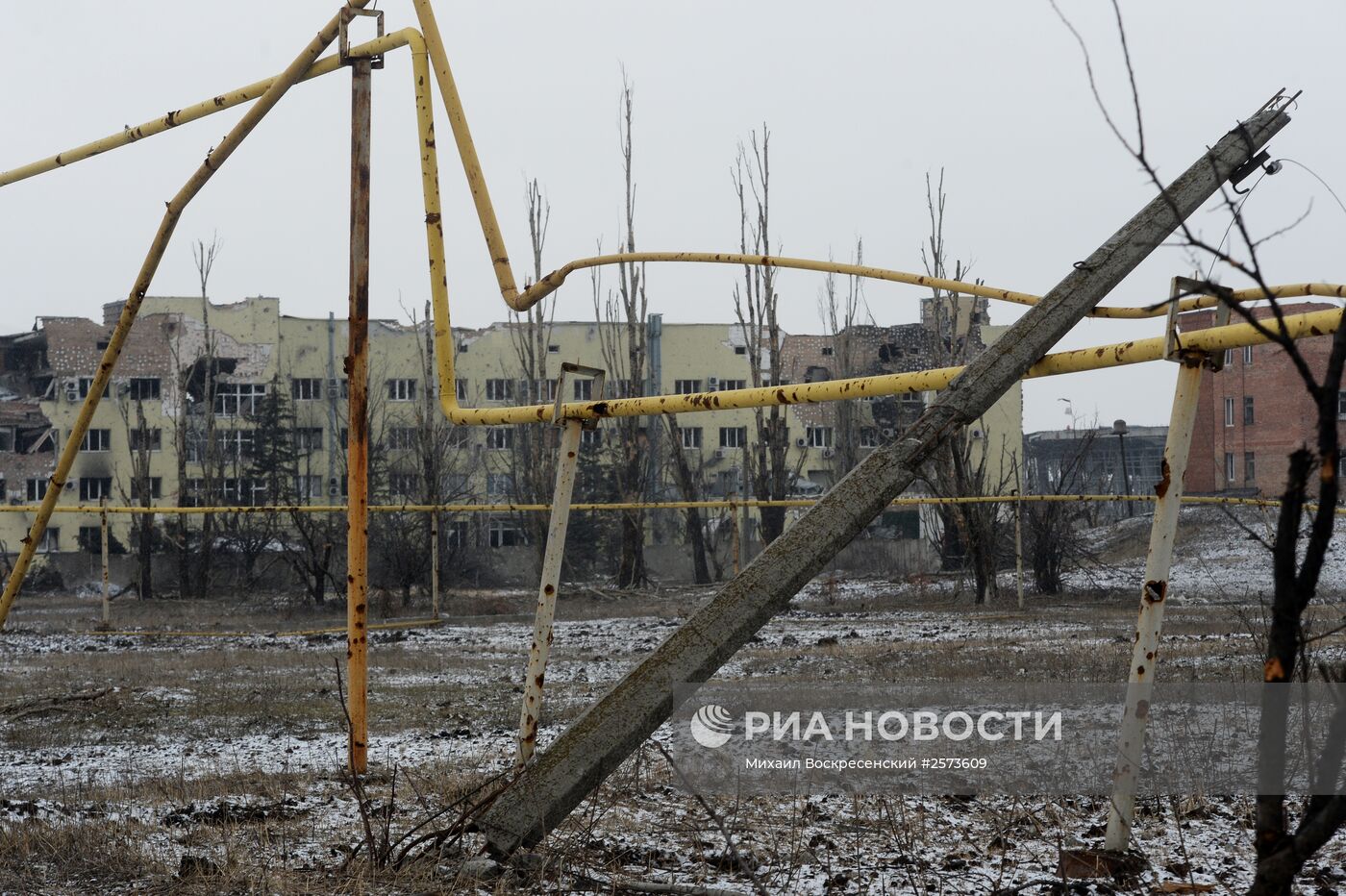 Разрушенный аэропорт Донецка