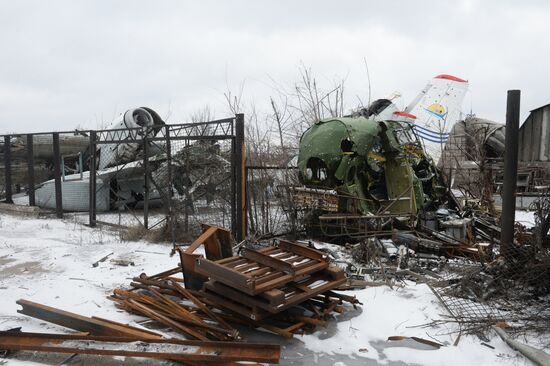 Разрушенный аэропорт Донецка