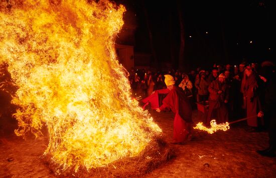 Буддийский ритуал "Дугжууба"