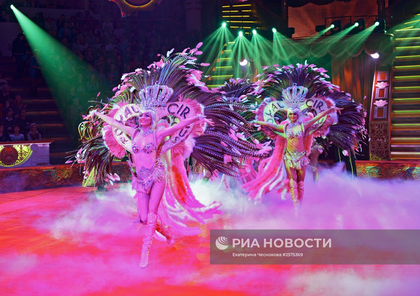 Генеральный прогон шоу "Королевский цирк"