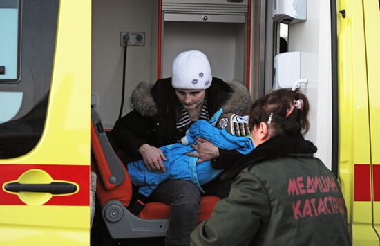 Отправка детей из Донбасса на лечение в Москву