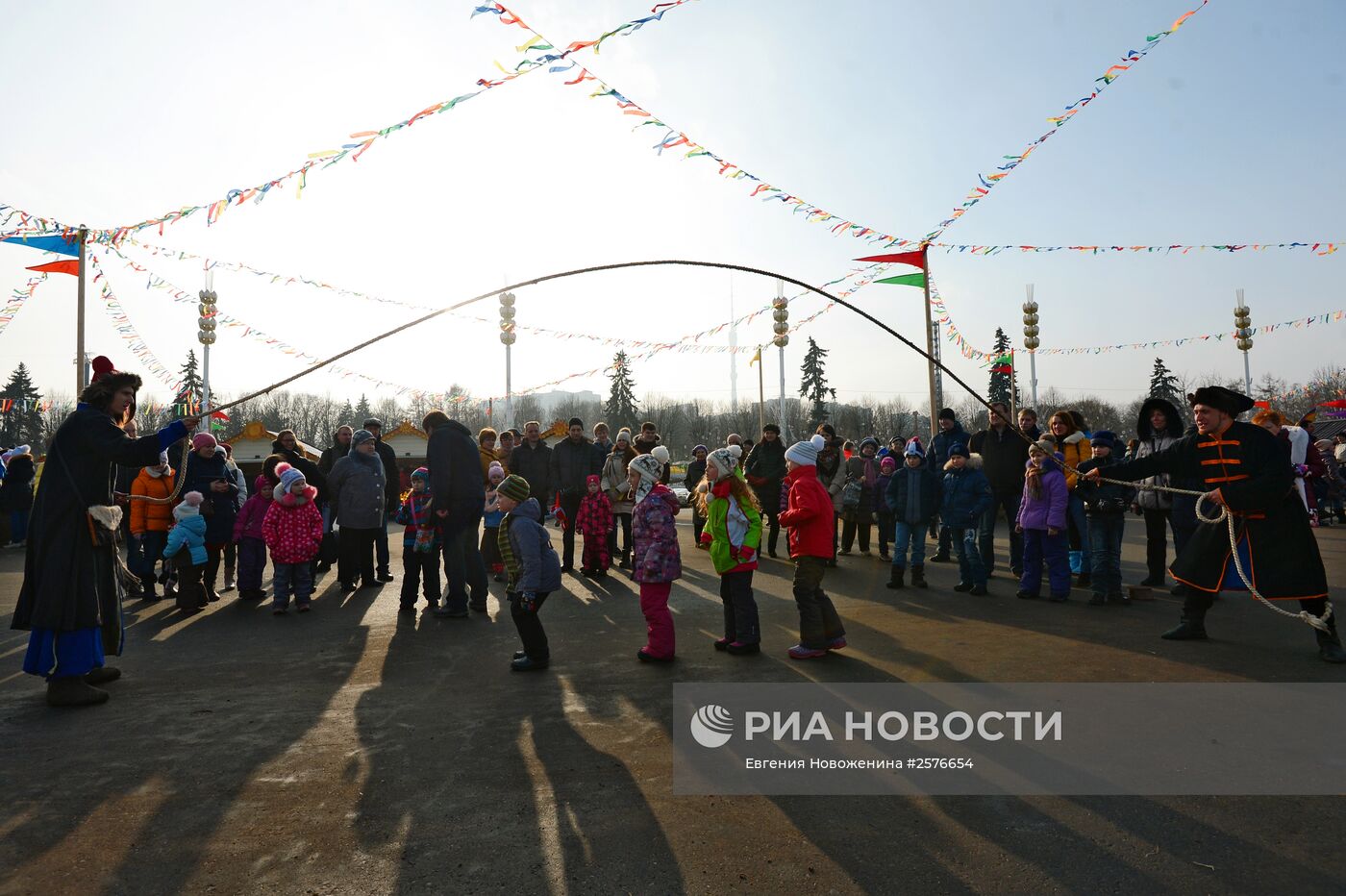 Празднование Широкой Масленицы в Москве