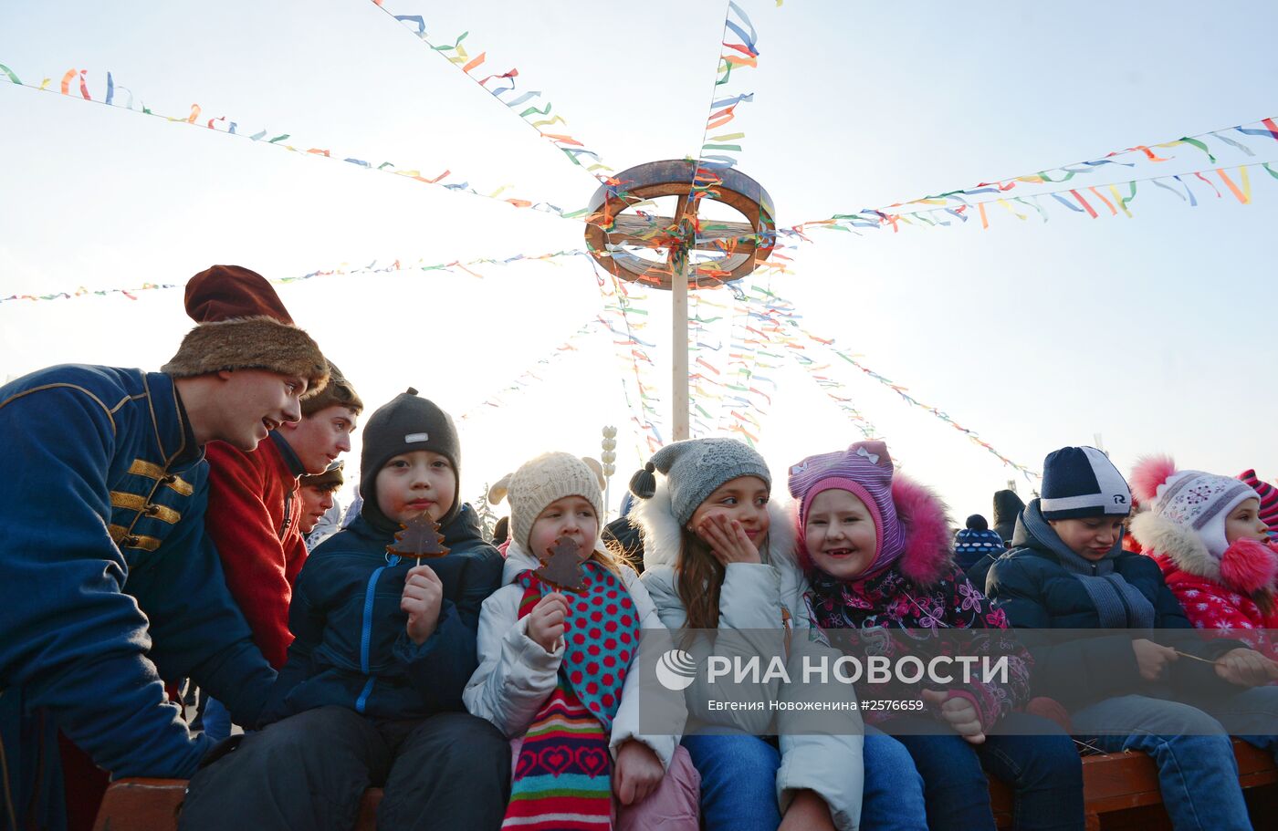 Празднование Широкой Масленицы в Москве