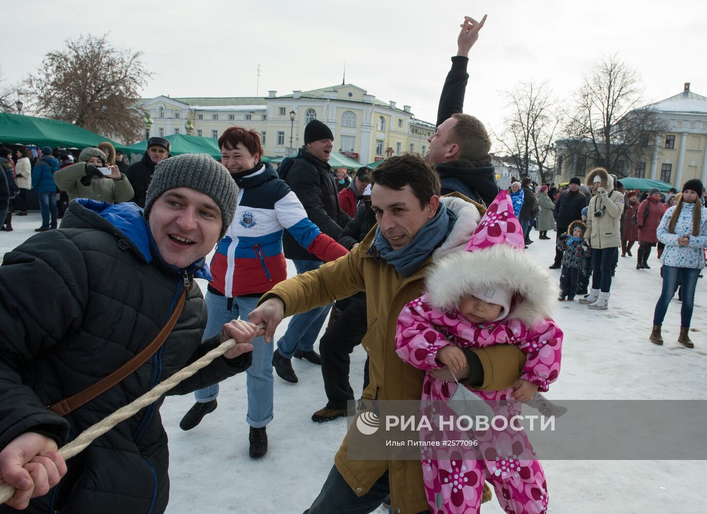 Празднование Масленицы в Суздале