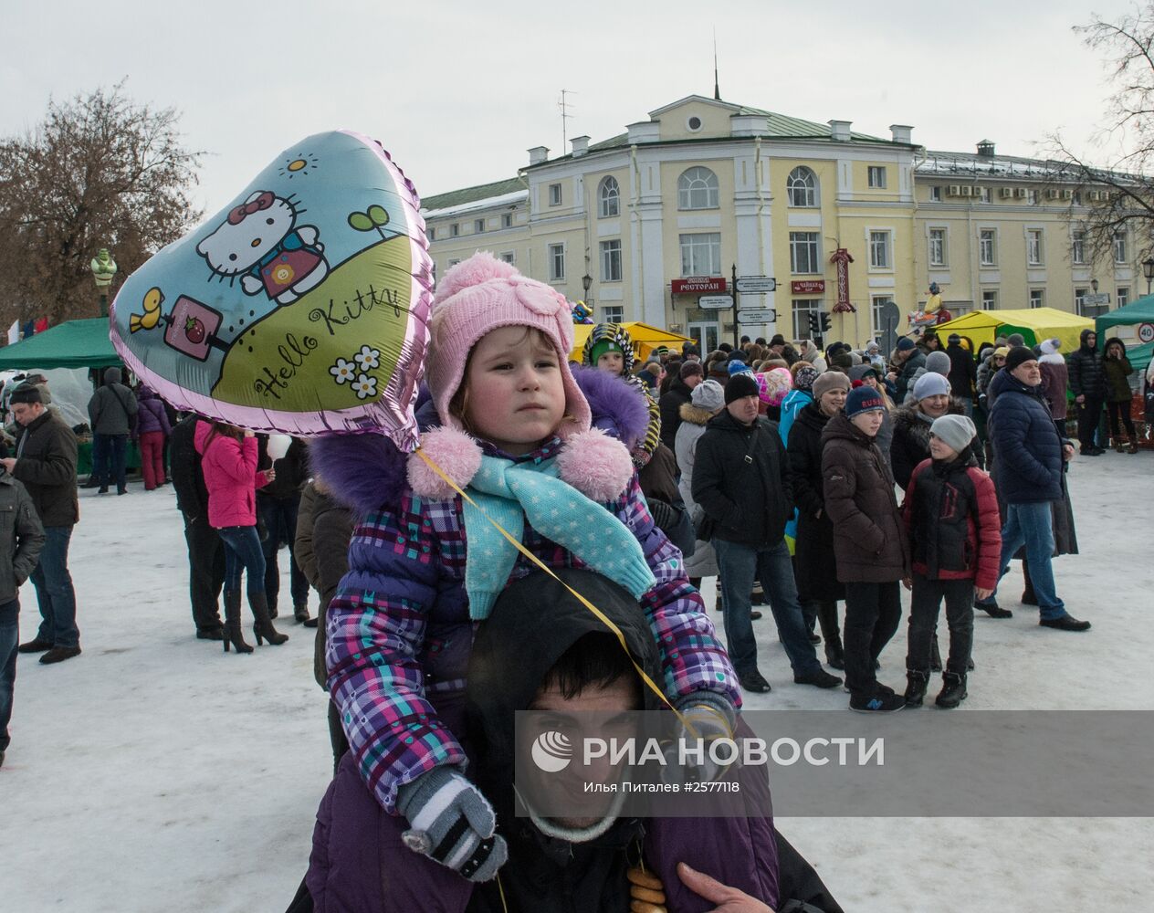 Празднование Масленицы в Суздале