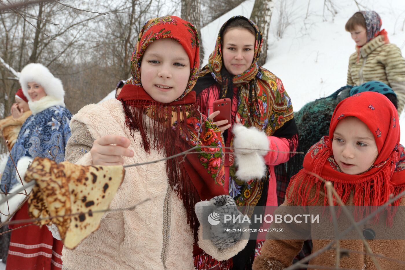 Празднование Масленицы в регионах России