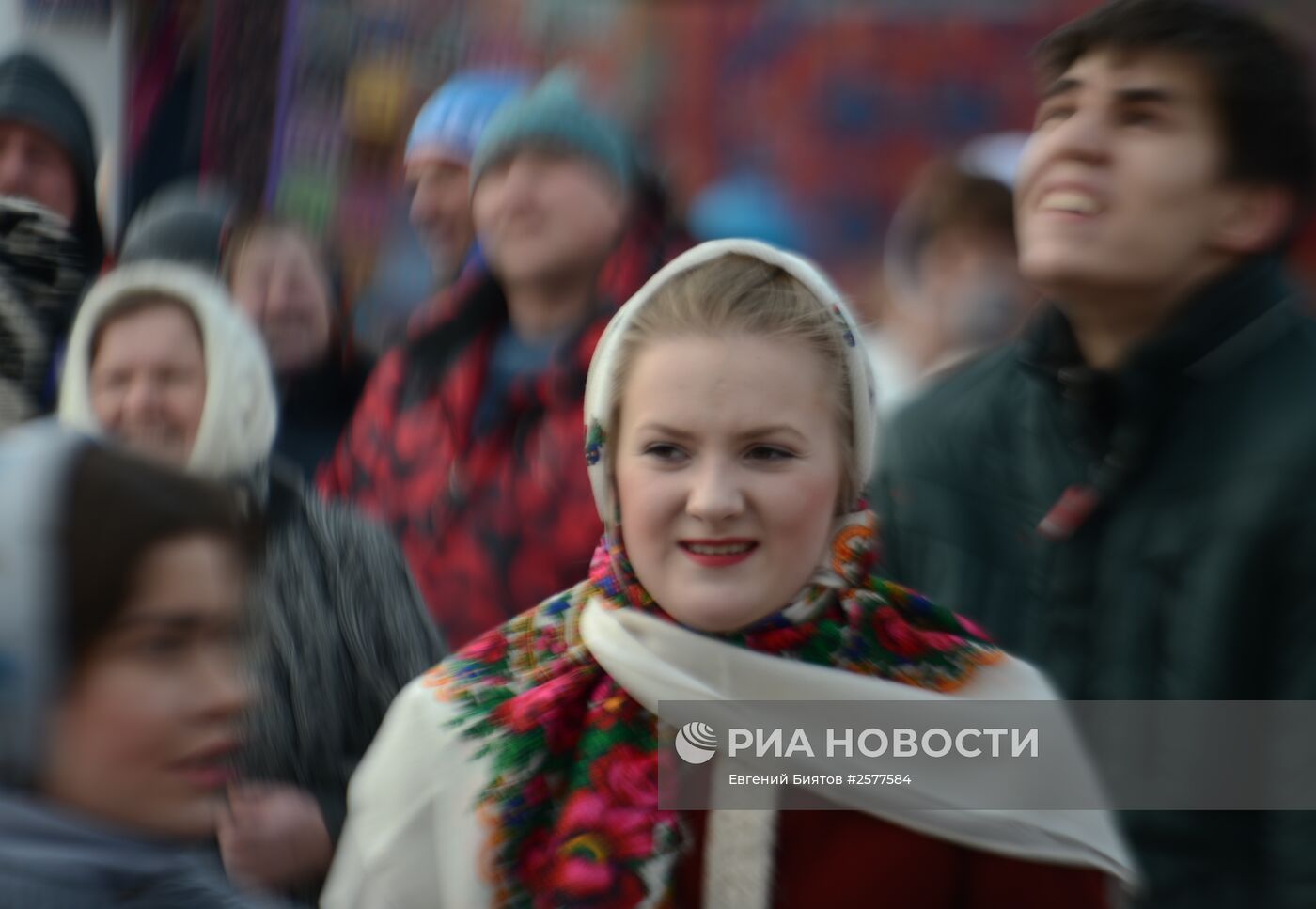 Празднование Масленицы в Суздале