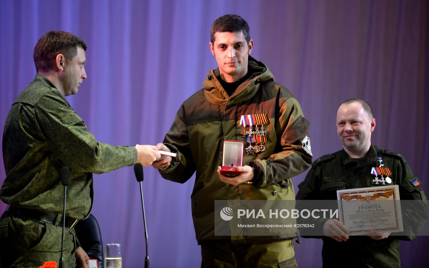 Концерт Иосифа Кобзона в Театре оперы и балета в Донецке