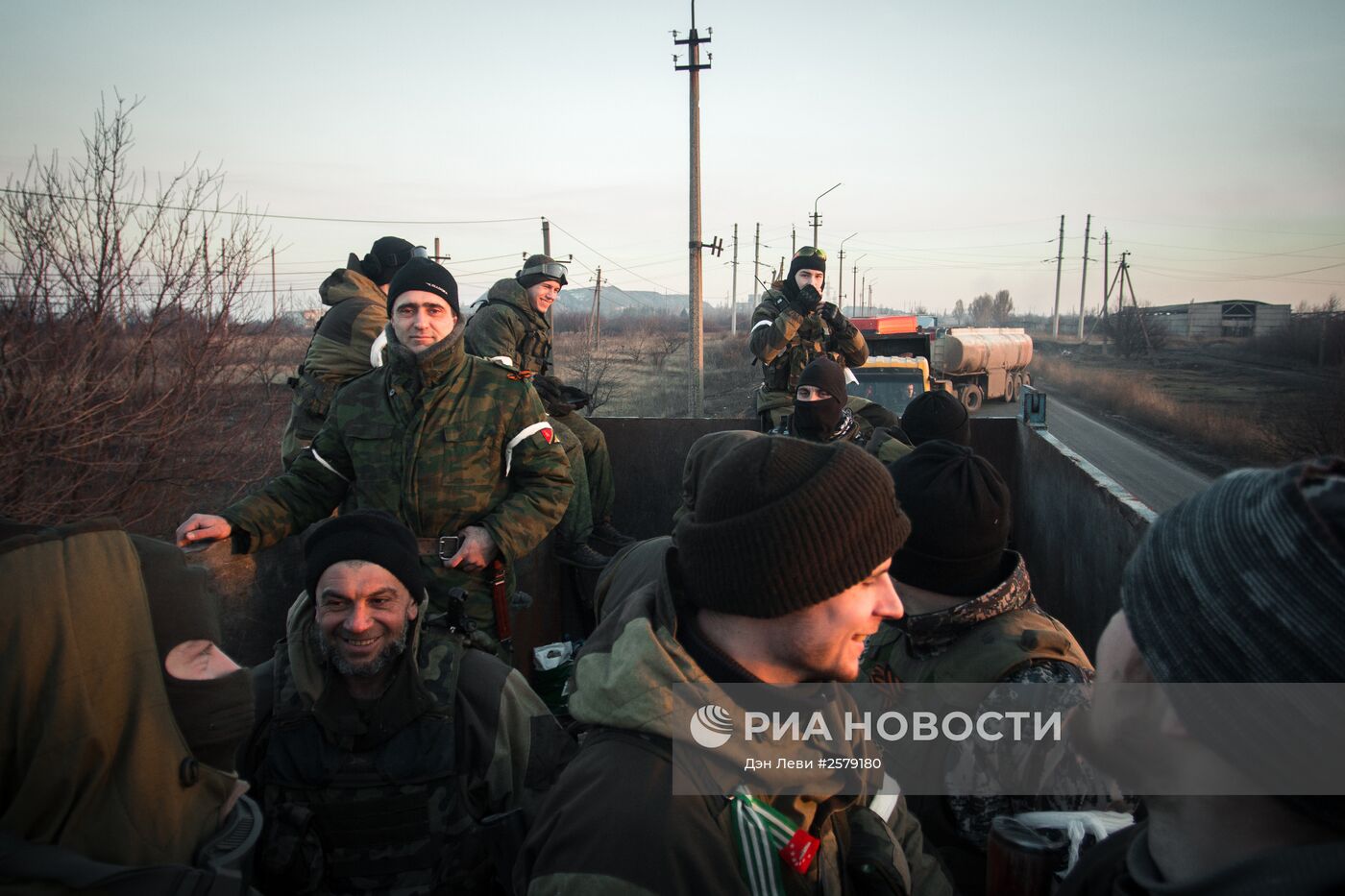 Ополченцы ДНР в Донецкой области