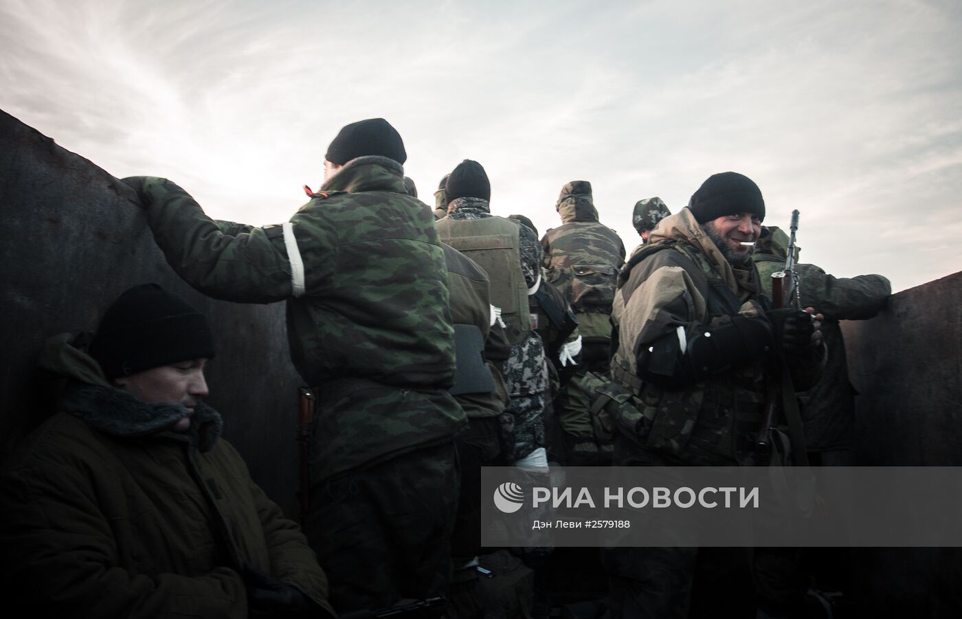 Ополченцы ДНР в Донецкой области