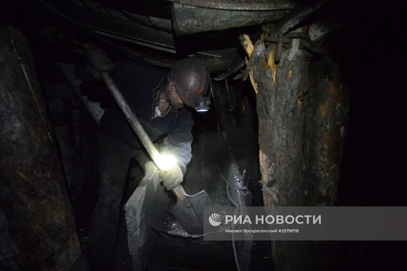 Шахта имени С.П. Ткачука в Харцызске на Донбассе