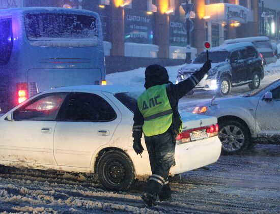 Снегопад во Владивостоке