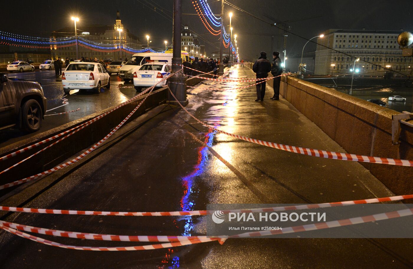 Борис Немцов убит в центре Москвы