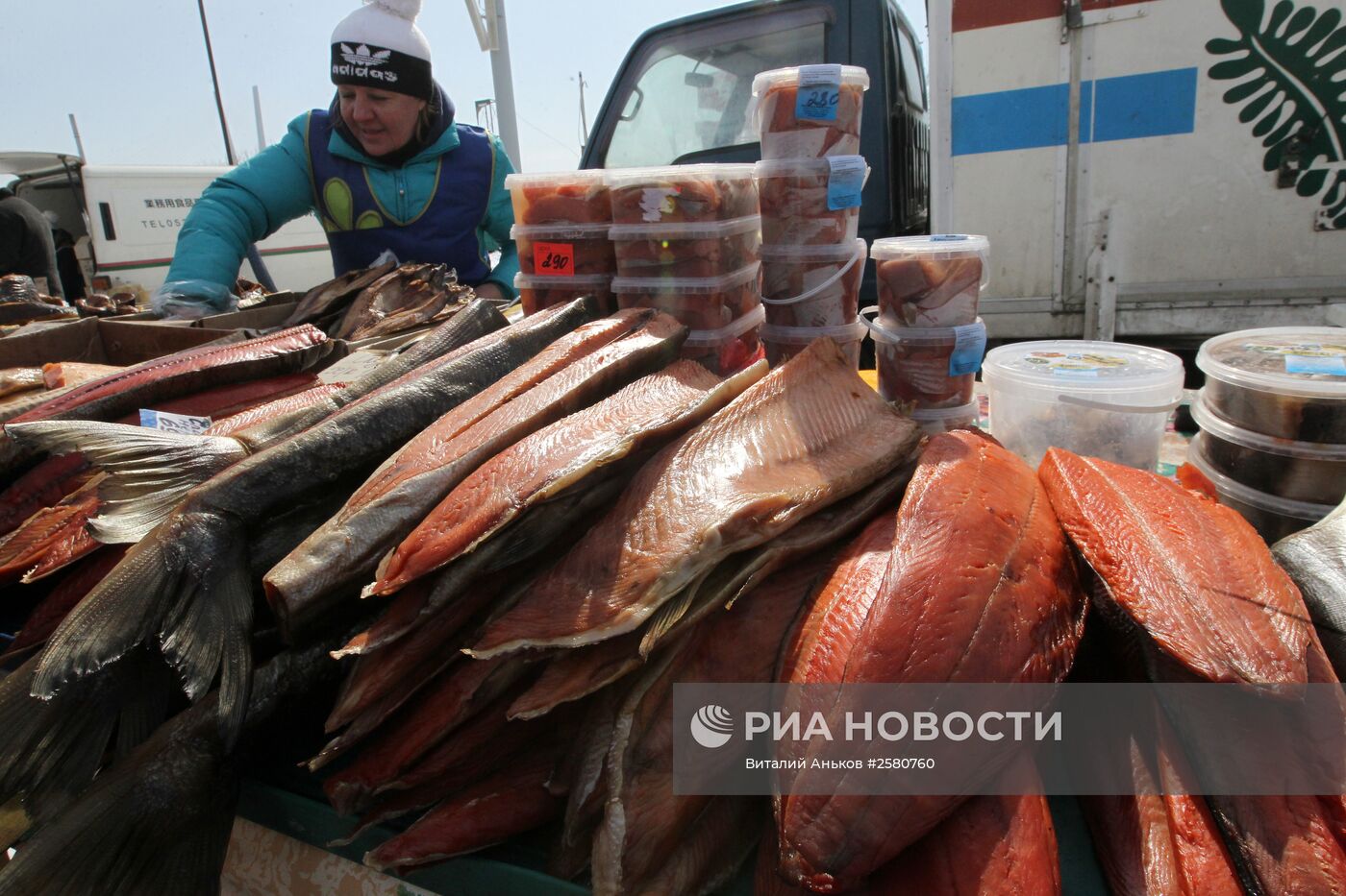 Общегородская продовольственная ярмарка во Владивостоке