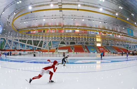 Конькобежный спорт. Чемпионат мира в спринтерском многоборье. Первый день