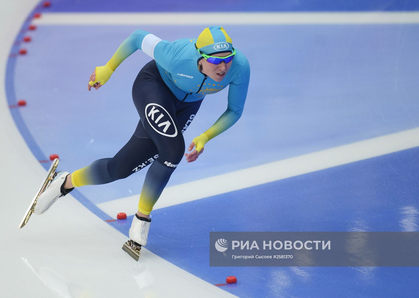 Конькобежный спорт. Чемпионат мира в спринтерском многоборье. Второй день