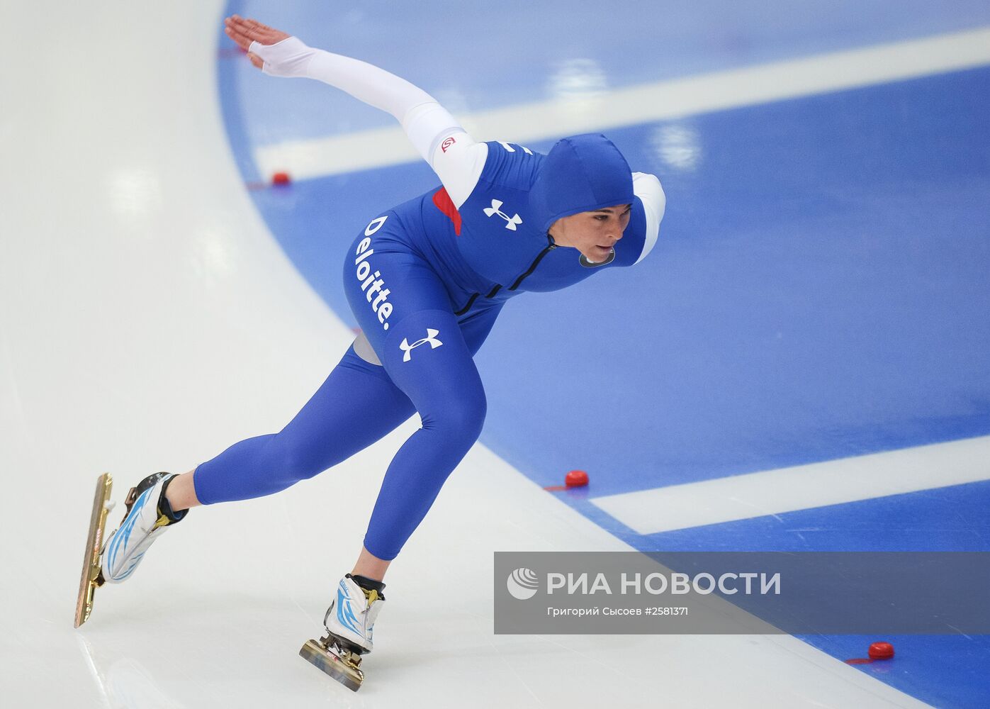 Конькобежный спорт. Чемпионат мира в спринтерском многоборье. Второй день