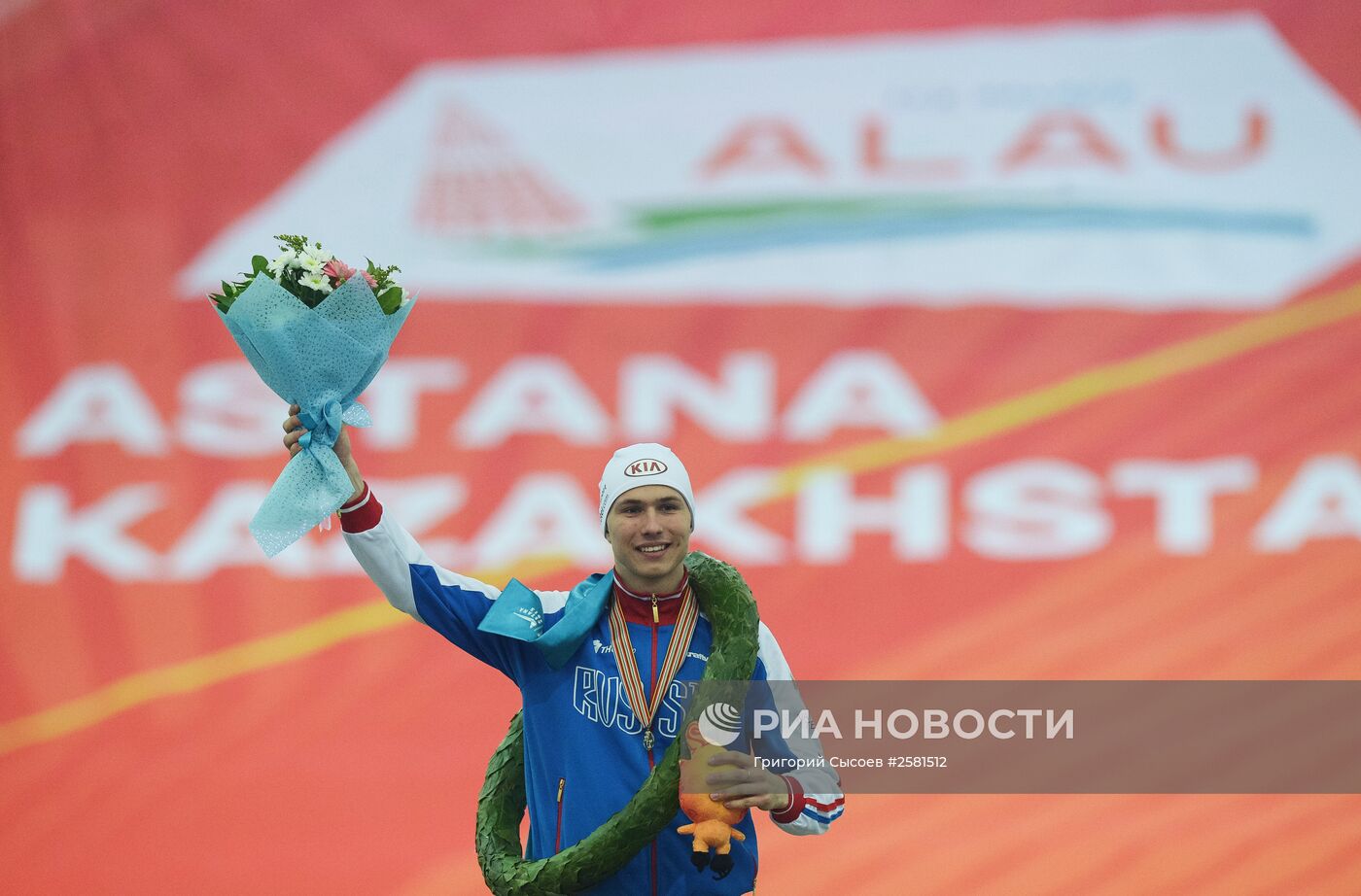 Конькобежный спорт. Чемпионат мира в спринтерском многоборье. Второй день