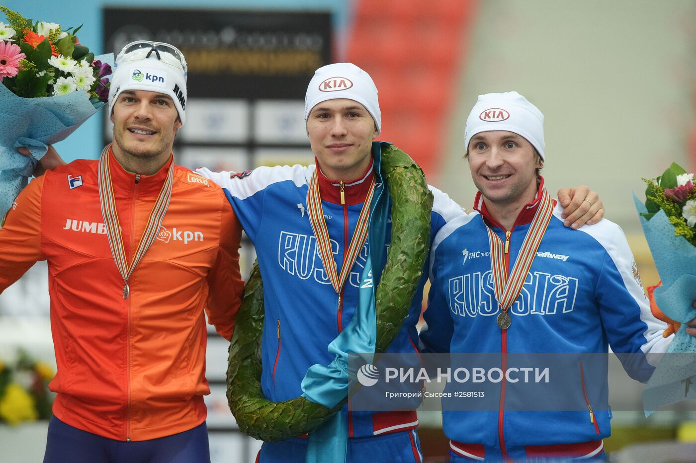 Конькобежный спорт. Чемпионат мира в спринтерском многоборье. Второй день