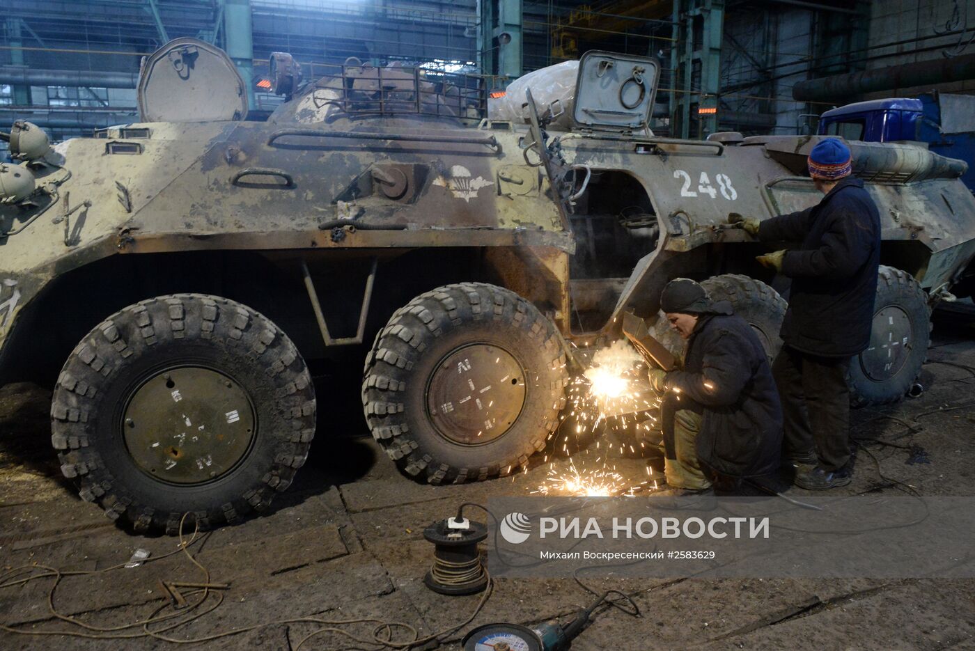 Завод по ремонту и восстановлению военной техники в Донецке