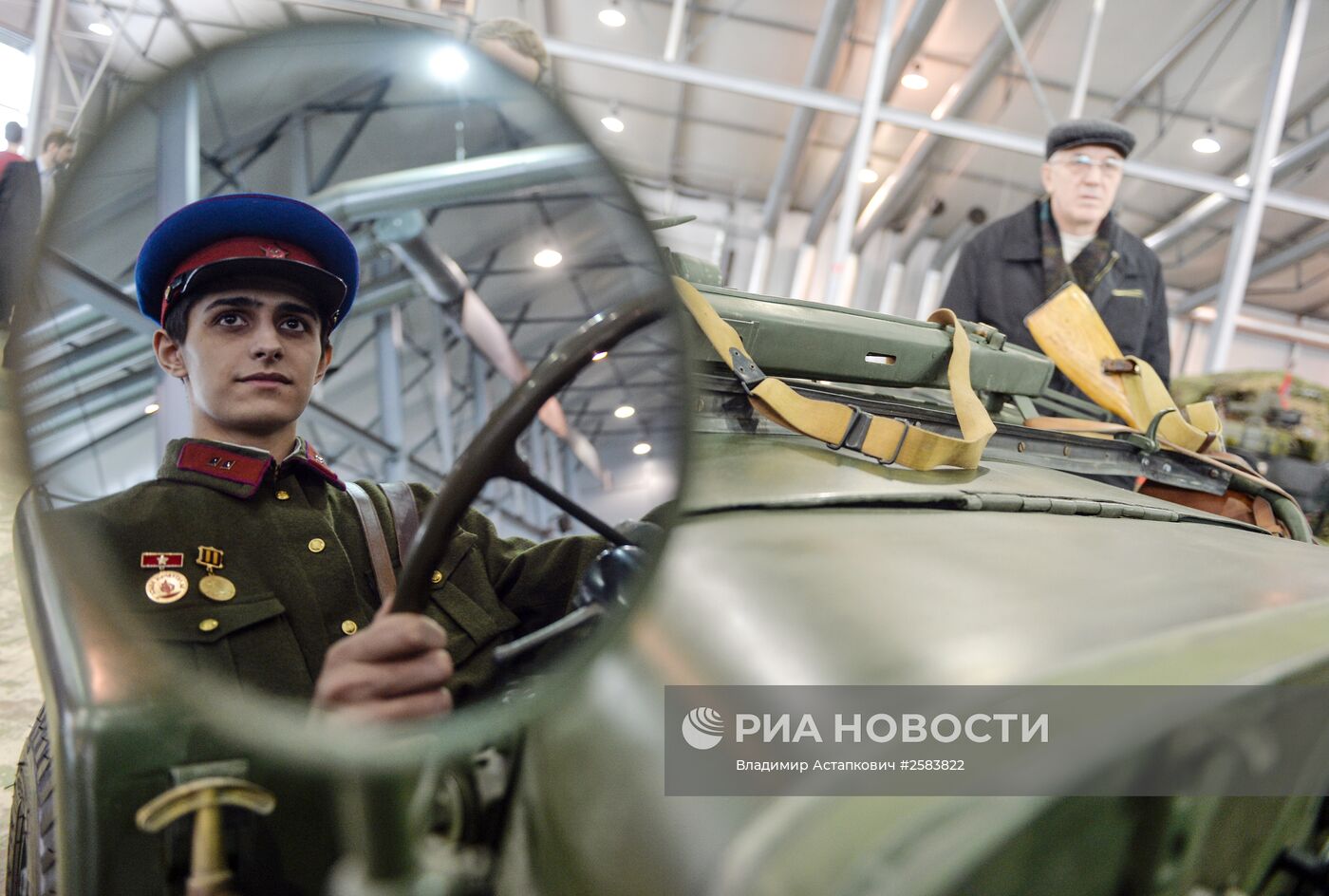 Военно-технический фестиваль "Моторы победы"