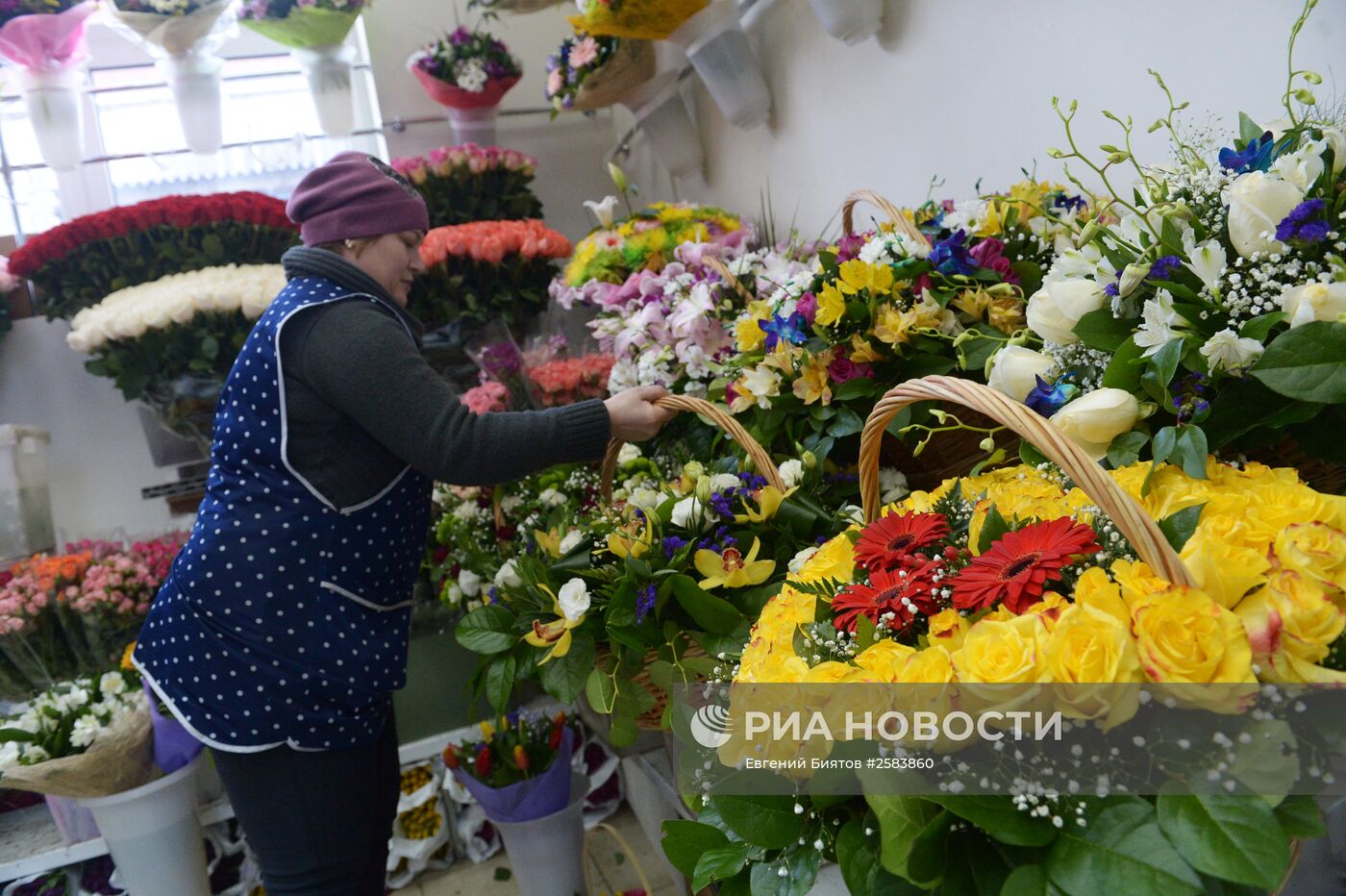 Продажа цветов в преддверии праздника 8 марта